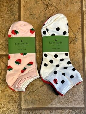 NWT *Bundle of 6 pairs* kate ♠️ spade socks OS 4-10